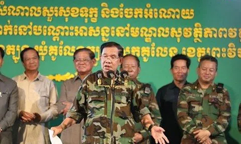 Ông Hun Sen dọa nói các "bí mật" về gia đình ông Thaksin