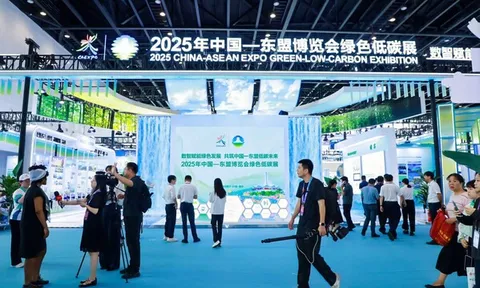 Triển lãm xanh và carbon thấp 2025 trong khuôn khổ Triển lãm Trung Quốc-ASEAN 2025 khai mạc tại Nam Ninh, Trung Quốc