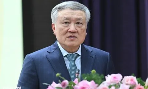 "Cơ hội lịch sử, thành tựu lịch sử mang ý nghĩa sắp xếp lại giang sơn"