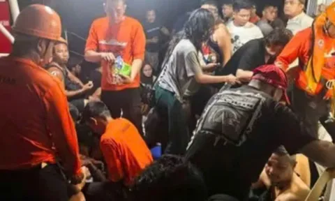 Thảm kịch chìm phà chở ít nhất 350 người ngoài khơi, nhiều người thiệt mạng và hàng chục người vẫn còn mất tích