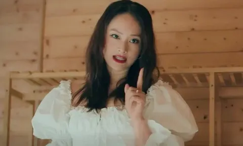 Diễn viên Lan Phương bước ra khỏi "vùng an toàn" với màu sắc mới