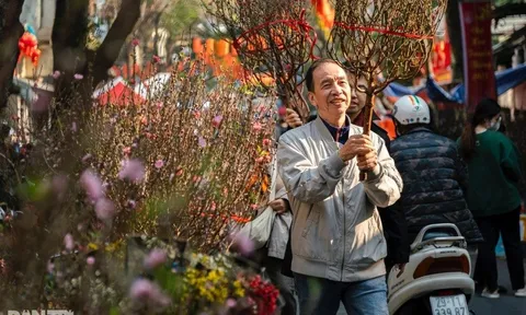 Phó Thủ tướng Bùi Thanh Sơn kiểm tra tiến độ Hội chợ mùa Xuân 2026