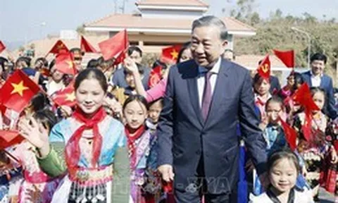 Tổng Bí thư Tô Lâm dự lễ khánh thành trường phổ thông nội trú liên cấp tại Điện Biên