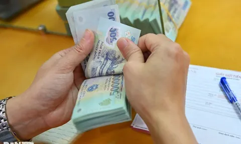 Từ hôm nay, người dân Hà Nội làm thủ tục thuế tại 31 điểm hành chính công