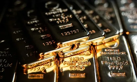 Vàng thế giới biến động thót tim, tăng 200 USD chỉ sau một đêm