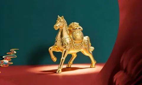 Sau cú sập, giá vàng tăng mạnh nhất 17 năm, lịch sử sẽ lặp lại?