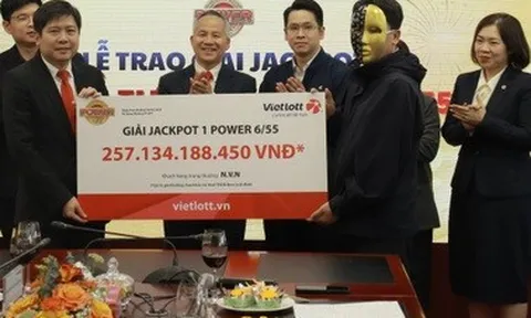 Người trúng Vietlott 257 tỷ đồng kể gì?