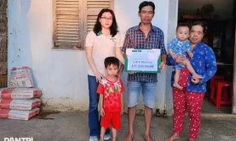 Người đàn ông phụ hồ bị ung thư ruột non được giúp hơn 121 triệu đồng