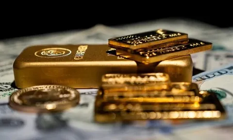 Sáng 6/2: Giá vàng giảm mạnh, tiền số xuống mức thấp nhất từ năm 2024, chứng khoán đỏ bảng