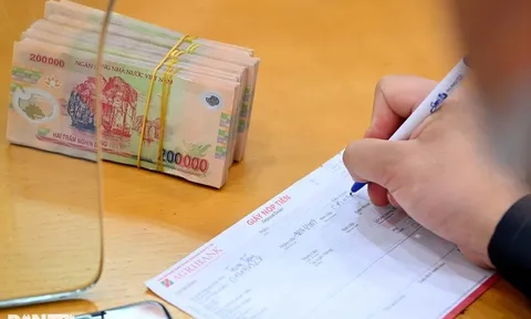 Agribank bất ngờ tăng mạnh lãi suất, dẫn đầu nhóm Big 4 ngân hàng