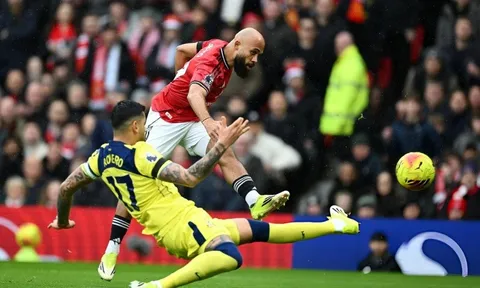 Man Utd 0-0 Tottenham (hiệp 1): Sức sống mới của "Quỷ đỏ"