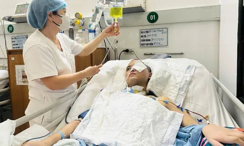 Mã số 5858: Bác sĩ kêu gọi giúp đỡ chàng trai 22 tuổi sau 4 lần phẫu thuật sọ não