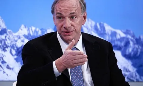 Tỷ phú Ray Dalio: “Vàng vẫn là đồng tiền an toàn nhất”, cảnh báo thế giới tiến gần một “cuộc chiến vốn”