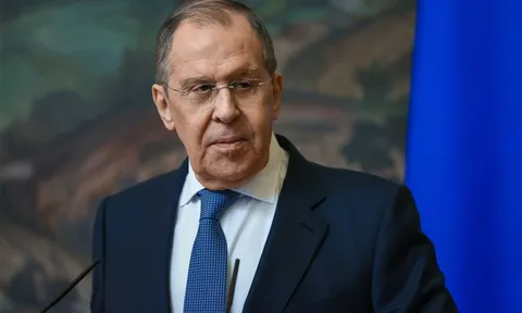 Ngoại trưởng Lavrov tuyên bố Nga sẽ không tấn công châu Âu trừ khi xảy ra 1 tình huống
