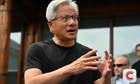 CEO Nvidia: Né AI là hạ sách, kiểu người mất kỹ năng này chắc chắn sẽ bị bỏ lại phía sau!