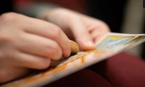 Trúng số độc đắc 10 triệu USD: Tấm vé định mệnh và “án tử” cho cuộc đời người đàn ông