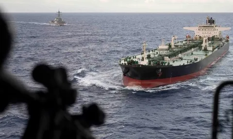 Lực lượng Mỹ đổ bộ lên tàu chở dầu liên quan Nga và Venezuela