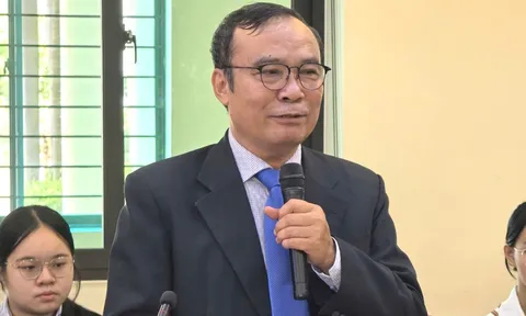 Đề xuất đổi mới công tác phổ biến pháp luật từ tuyên truyền sang "phục vụ đời sống pháp lý"