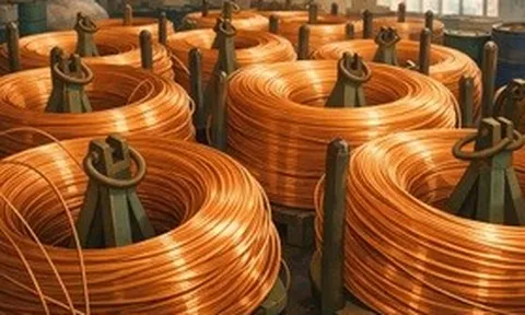 Mỹ tích trữ núi đồng kỷ lục 30 năm, toan tính gì phía sau?