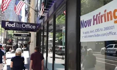 Số việc làm tháng 1 tại Mỹ cao hơn gấp đôi dự báo, thất nghiệp giảm nhẹ: Fed sẽ tiếp tục giữ nguyên lãi suất?