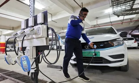 Lượng đăng ký xe điện tại Ấn Độ vượt 200.000 chiếc tháng thứ tư liên tiếp