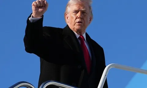 Ông Donald Trump lại bình luận nóng về Iran