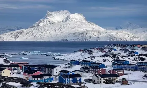 Khi Greenland “nóng” lên