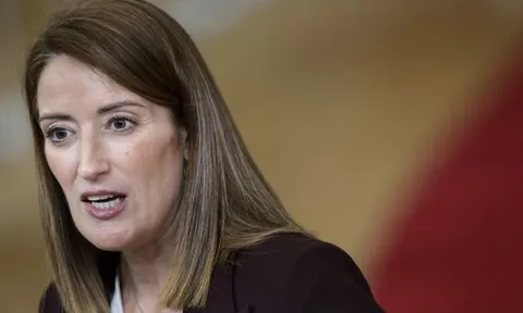 EU phê duyệt khoản vay hơn 100 tỉ USD cho Ukraine