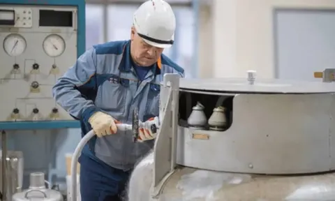 Phát minh chưa từng có của Nga làm rung chuyển ngành năng lượng: Dây siêu dẫn chịu nhiệt kỷ lục -196 độ C, mở ra tương lai cho điện sạch vô hạn