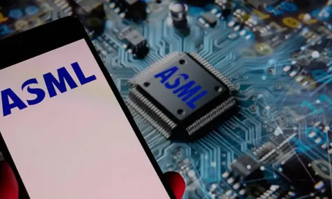ASML công bố bước đột phá EUV - mở đường tăng 50% sản lượng chip toàn cầu
