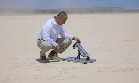 Vừa đoạt giải Nobel năm ngoái, vị Giáo sư đã có ngay một phát minh có thể thay đổi nhân loại