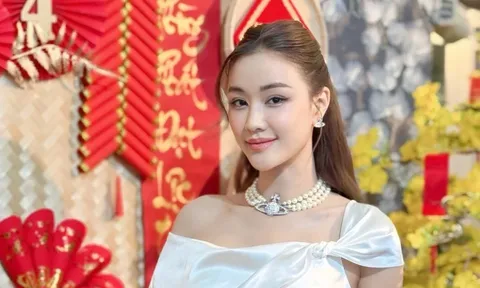 Nữ diễn viên là doanh nhân xinh đẹp trong “Không giới hạn”, U40 làm mẹ đơn thân