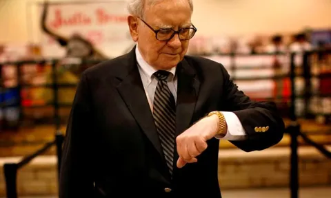'Cỗ máy in tiền' của Warren Buffett thông báo lợi nhuận giảm gần 30%, kết thúc thời kỳ hoàng kim của huyền thoại đầu tư