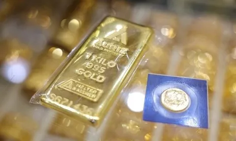 Hàng loạt chuyến bay bị hủy, “Phố Wall" của vàng vật chất gần như bị đóng băng vì cuộc chiến giữa Mỹ-Israel và Iran