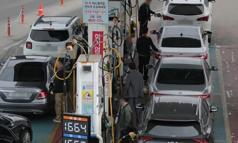 Hình ảnh lạ tại Hàn Quốc ngay sau khi nổ ra xung đột tại Trung Đông