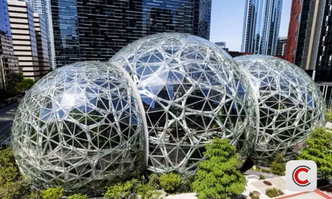 Một tập đoàn bán lẻ lớn bắt đầu tái cấu trúc kỷ lục: Sa thải 30.000 nhân viên, 80% lập trình viên phải dùng AI mỗi tuần