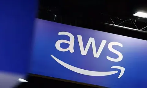 Bị vật thể lạ va chạm, Trung tâm dữ liệu của Amazon tại UAE bốc cháy