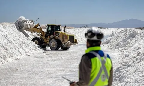Iran có "vàng trắng" dưới lòng đất top 2 thế giới, khiến Trung Quốc sẵn sàng đầu tư hàng chục tỷ USD