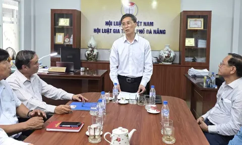 Ông Nguyễn Khánh Ngọc thăm và làm việc với Hội Luật gia Đà Nẵng