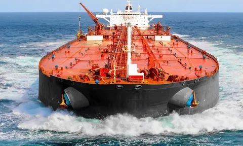 Sinh ra trên vựa dầu nhưng đang tìm cách đa dạng nền kinh tế, "Thụy Sĩ của Trung Đông" còn có gì mà đến tên lửa của Iran cũng phải tránh?