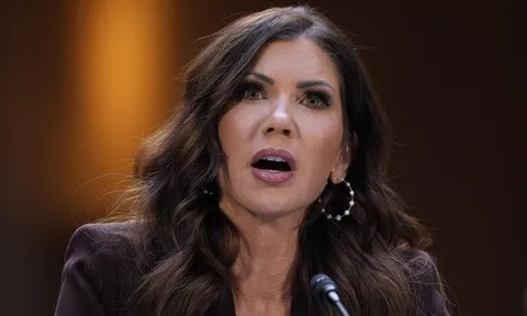 Mỹ có biến động nhân sự lớn đầu tiên dưới thời ông Donald Trump