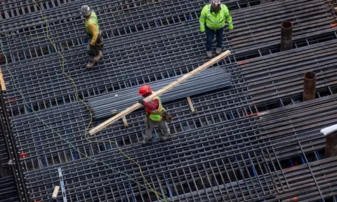 92.000 việc làm biến mất khỏi Mỹ, Fed sắp hạ lãi suất?