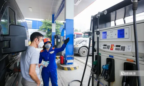 Bộ Tài chính đề xuất giảm thuế nhập xăng dầu về 0% do căng thẳng Trung Đông