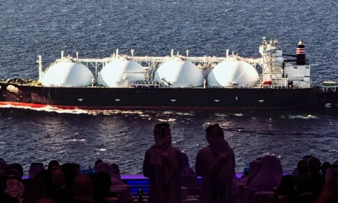 Eo biển Hormuz biến động, thị trường LNG toàn cầu đứng trước nhiều sức ép