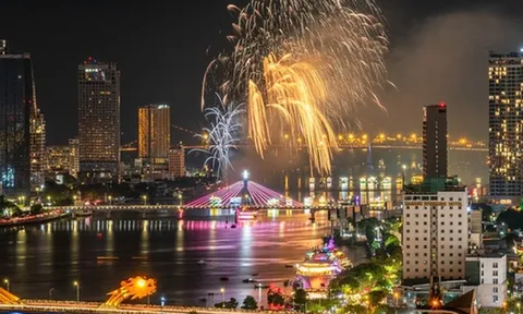 Lễ hội pháo hoa Đà Nẵng 2026 hút khách với giá vé từ bình dân đến VIP
