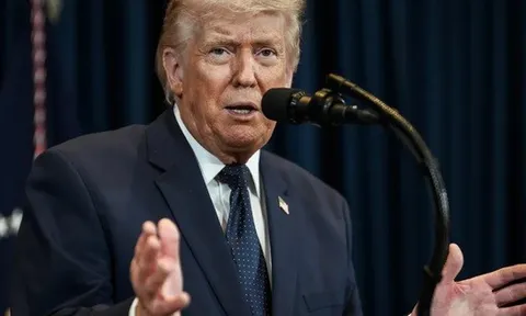 Ông Donald Trump nói "gần như không còn gì nhắm bắn ở Iran"; FBI cảnh báo California