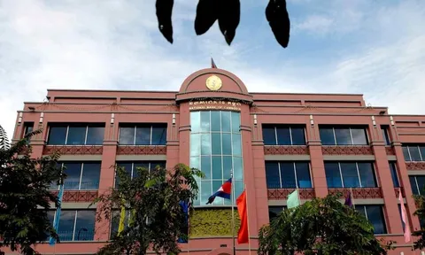 Nợ xấu tăng báo động, Campuchia vừa thực hiện việc chưa từng có trong lịch sử