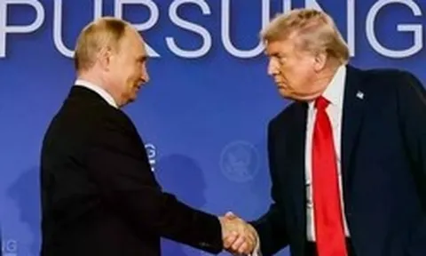 Tổng thống Mỹ Trump bác bỏ đề xuất của Tổng thống Putin về việc chuyển uranium làm giàu của Iran sang Nga