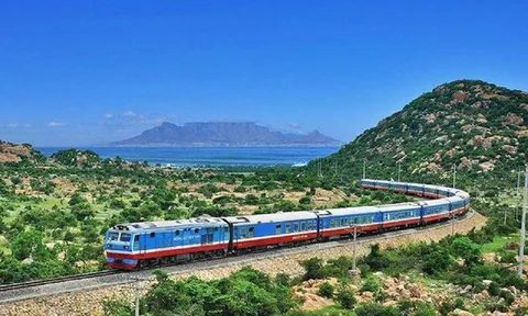 Quy định các đối tượng được miễn nộp phí lĩnh vực đường sắt