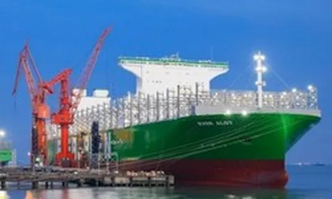 Eo biển Hormuz bị tắc nghẽn, một "kỳ quan kỹ thuật" 100 năm bỗng được gọi tên trở lại: Cứu tinh đây rồi!